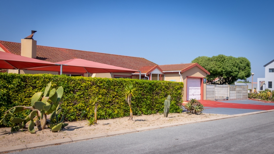 3 Bedroom Property for Sale in Port Owen Western Cape